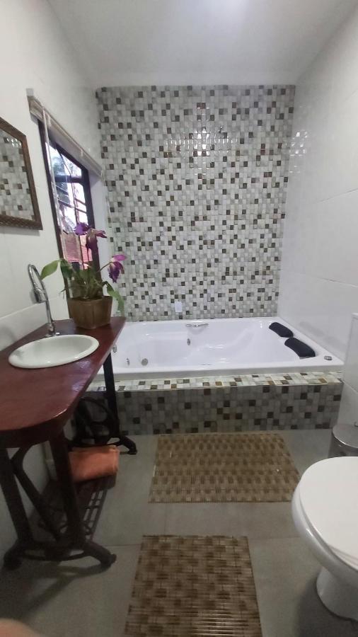 Hotel Chale Pavao Azul Cunha Exteriér fotografie